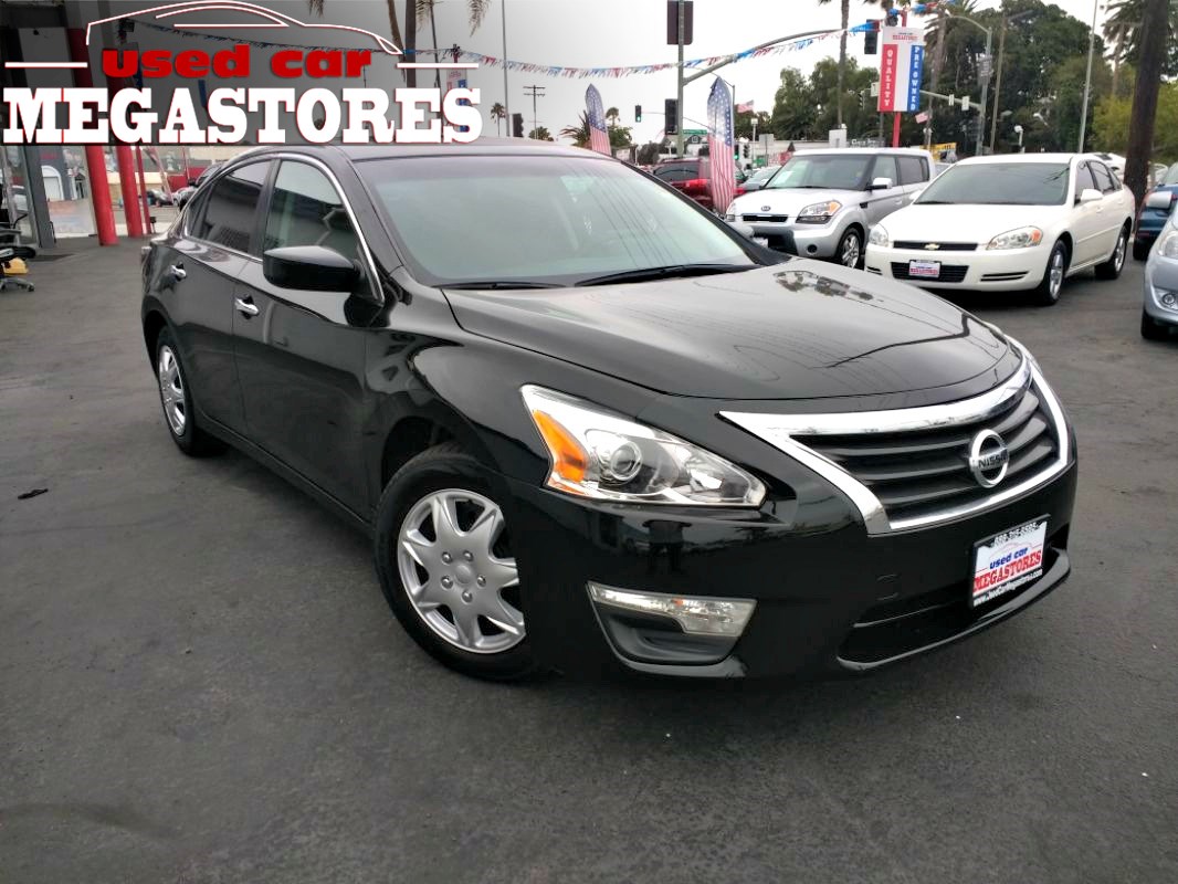 Nissan Altima: Child safety Nissan Altima: Child safety