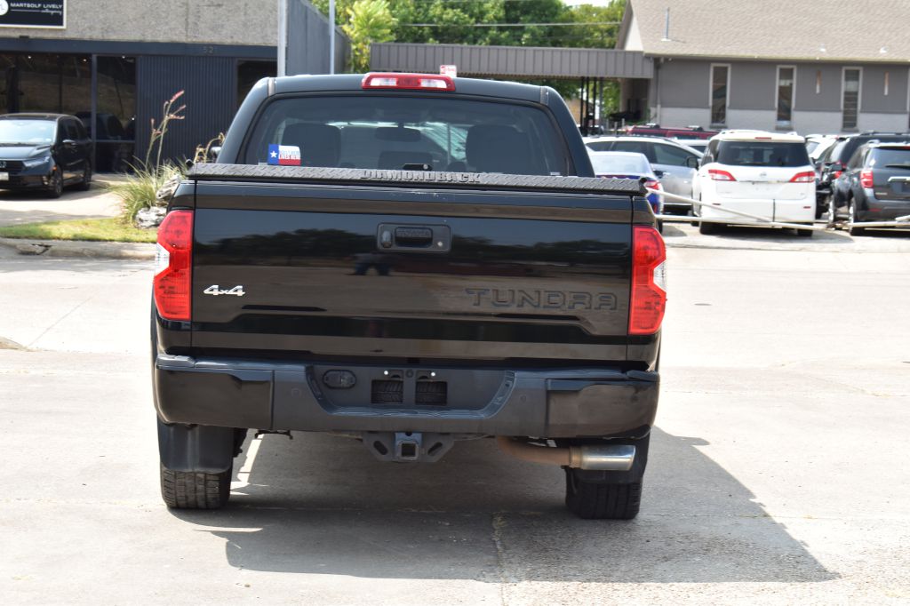 Toyota Tundra 4WD 2017 Toyota Tundra 4WD 5TFAW5F14HX619302
