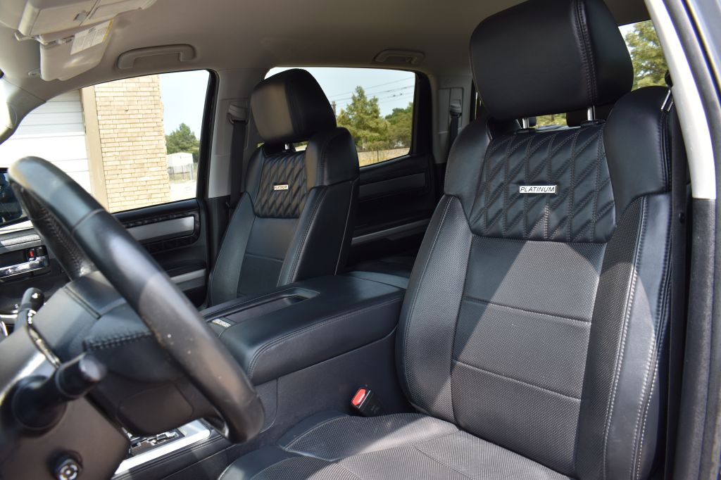 Toyota Tundra 4WD 2017 Toyota Tundra 4WD 5TFAW5F14HX619302