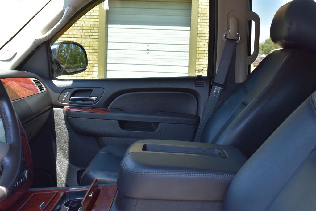 Chevrolet Tahoe 2012 Chevrolet Tahoe 1GNSKCE03CR287466