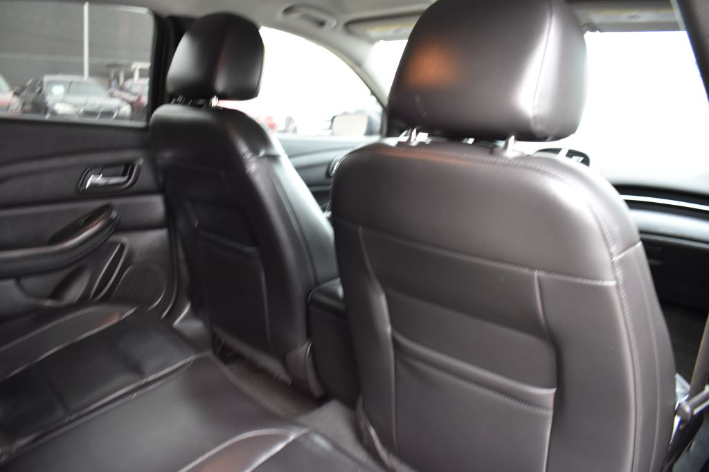 Chevrolet Malibu 2015 Chevrolet Malibu 1G11F5SL9FF248253