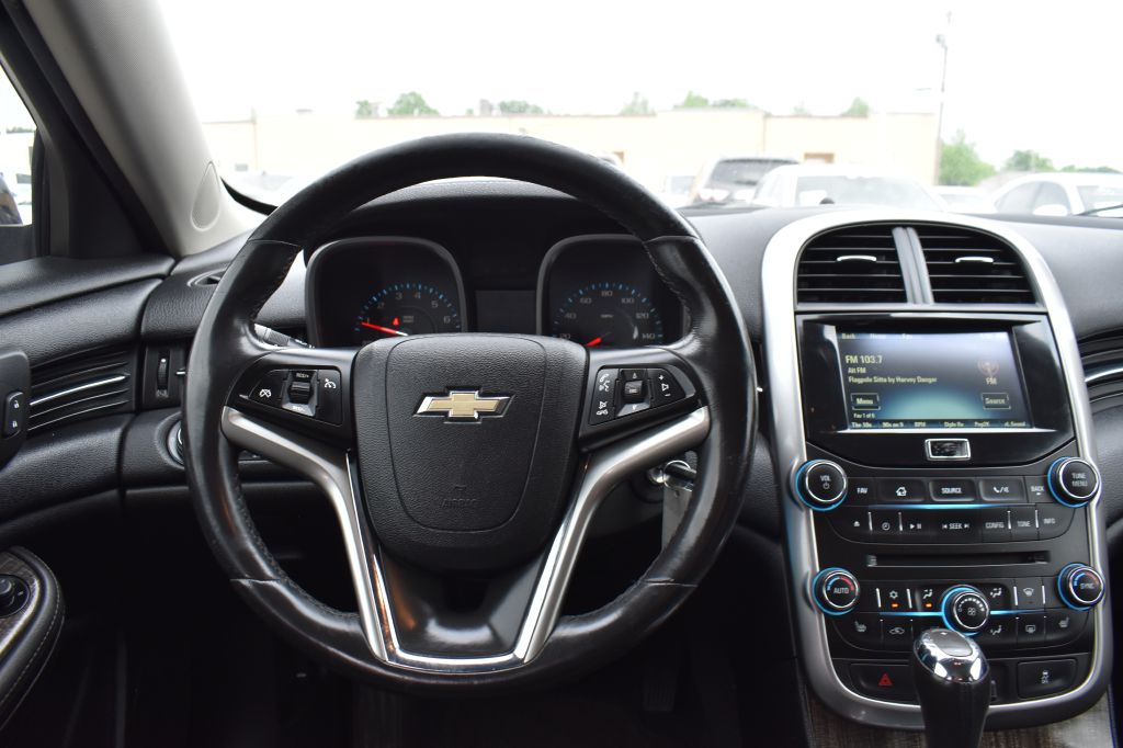 Chevrolet Malibu 2015 Chevrolet Malibu 1G11F5SL9FF248253