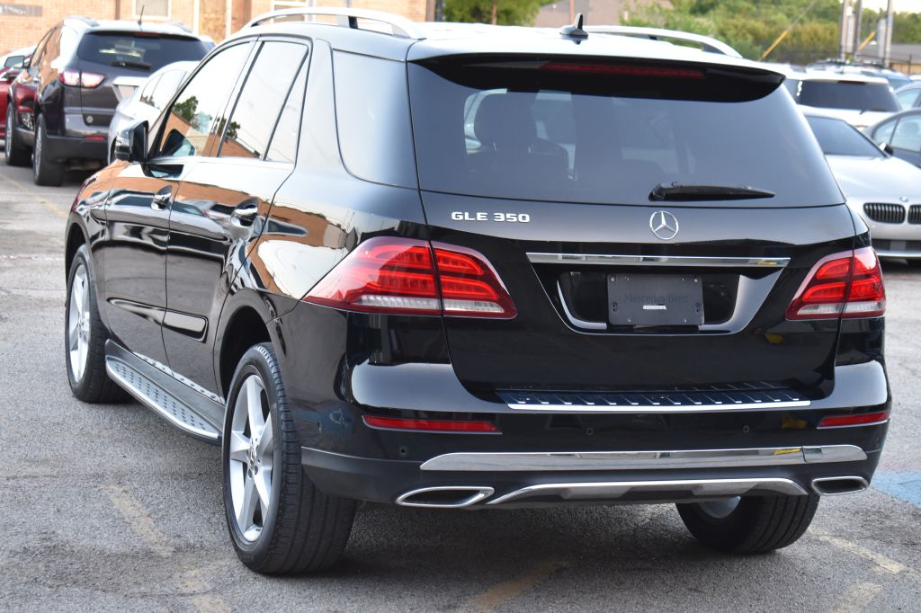 Mercedes-Benz GLE 350 2018 Mercedes-Benz GLE 350 4JGDA5JB8JB187937