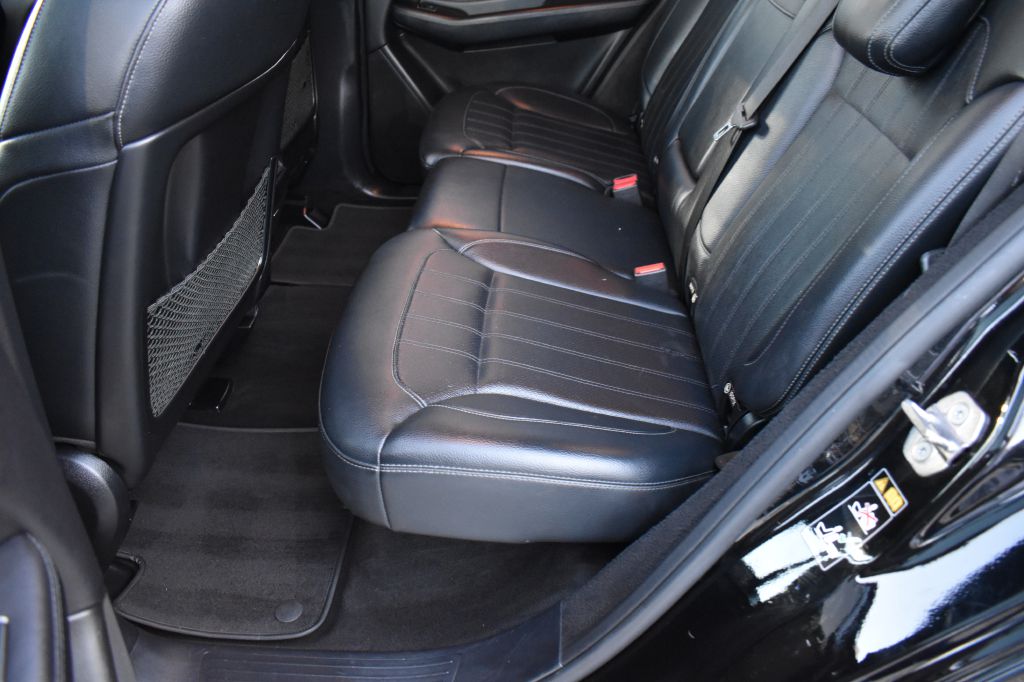 Mercedes-Benz GLE 350 2018 Mercedes-Benz GLE 350 4JGDA5JB8JB187937