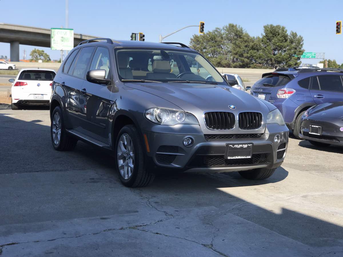 BMW X5 2011 BMW X5 5UXZV4C5XBL403636
