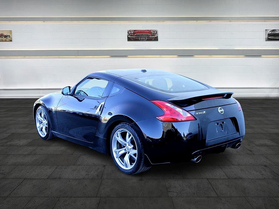 Sold 2009 Nissan 370Z Touring in Norco