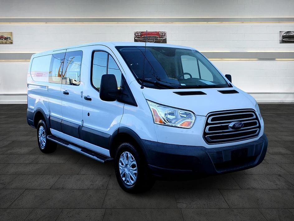 2017 Ford Transit Van T-250 Low Roof