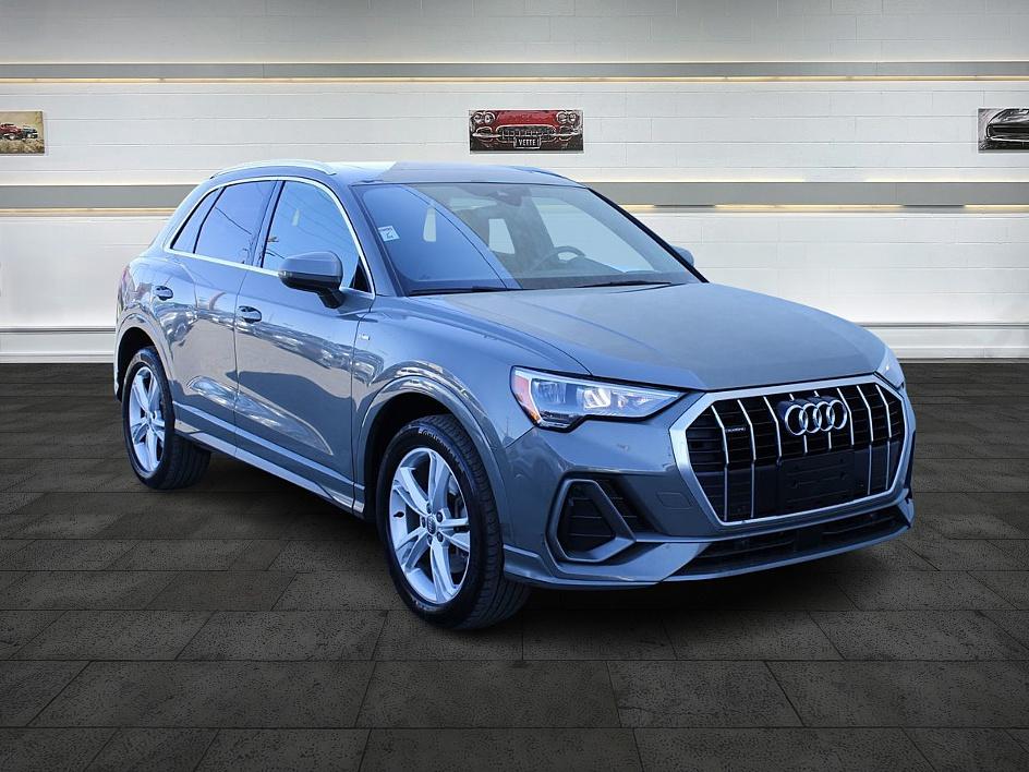 2020 Audi Q3 S line Premium