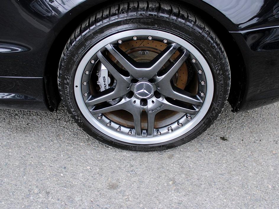 2007 Mercedes Benz SL 65 AMG photo 9