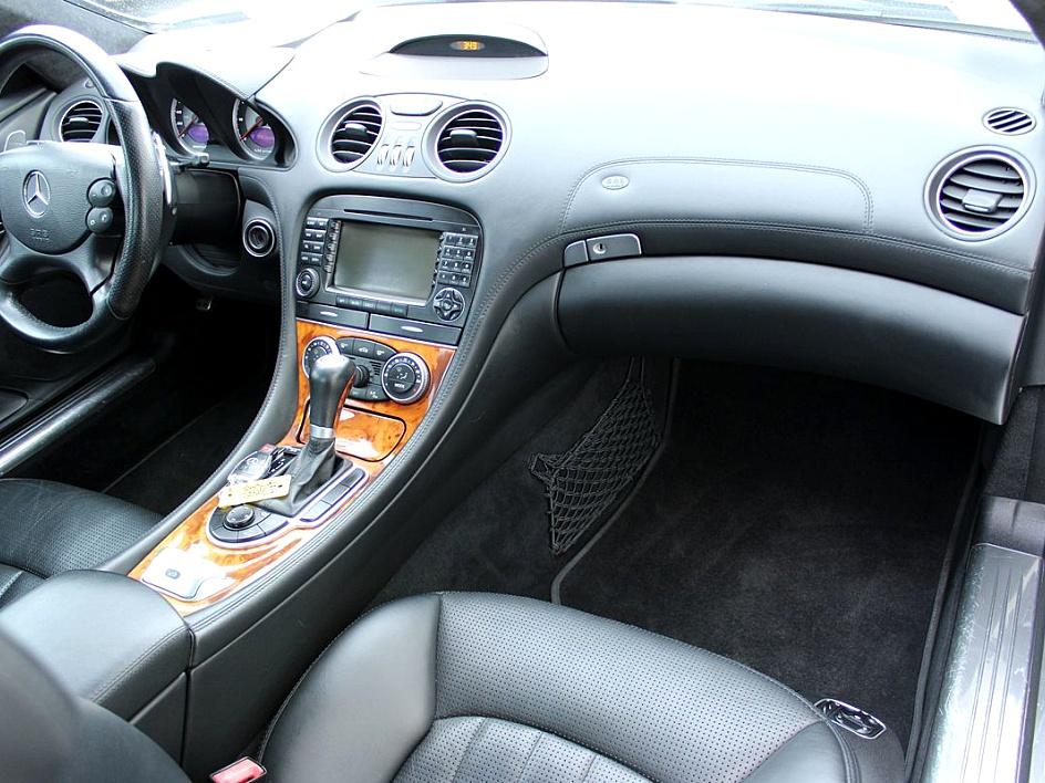 2007 Mercedes Benz SL 65 AMG photo 13