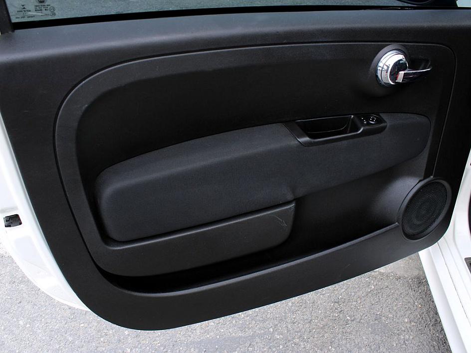 2013 Fiat 500 Abarth photo 11