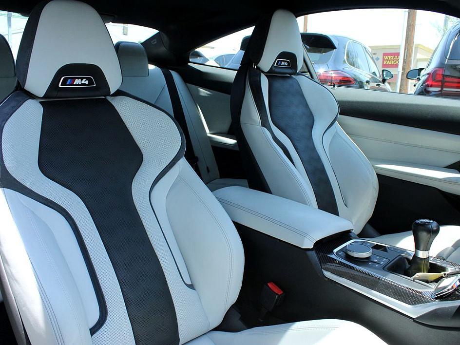 2021 Bmw M4 photo 2