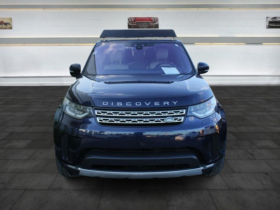 2019 Land Rover Discovery HSE photo 3
