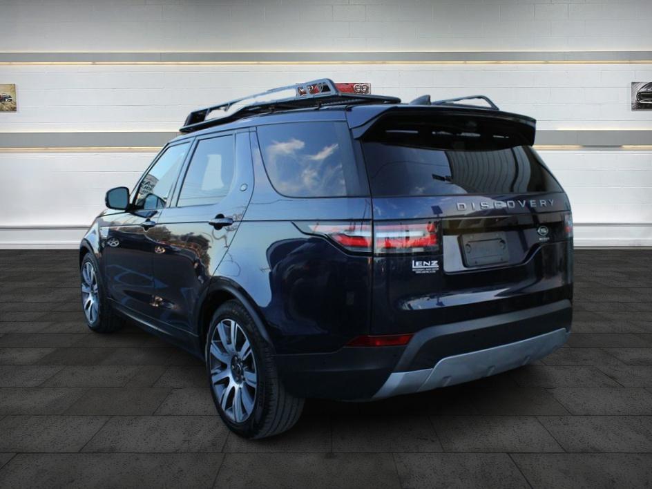 2019 Land Rover Discovery HSE photo 5