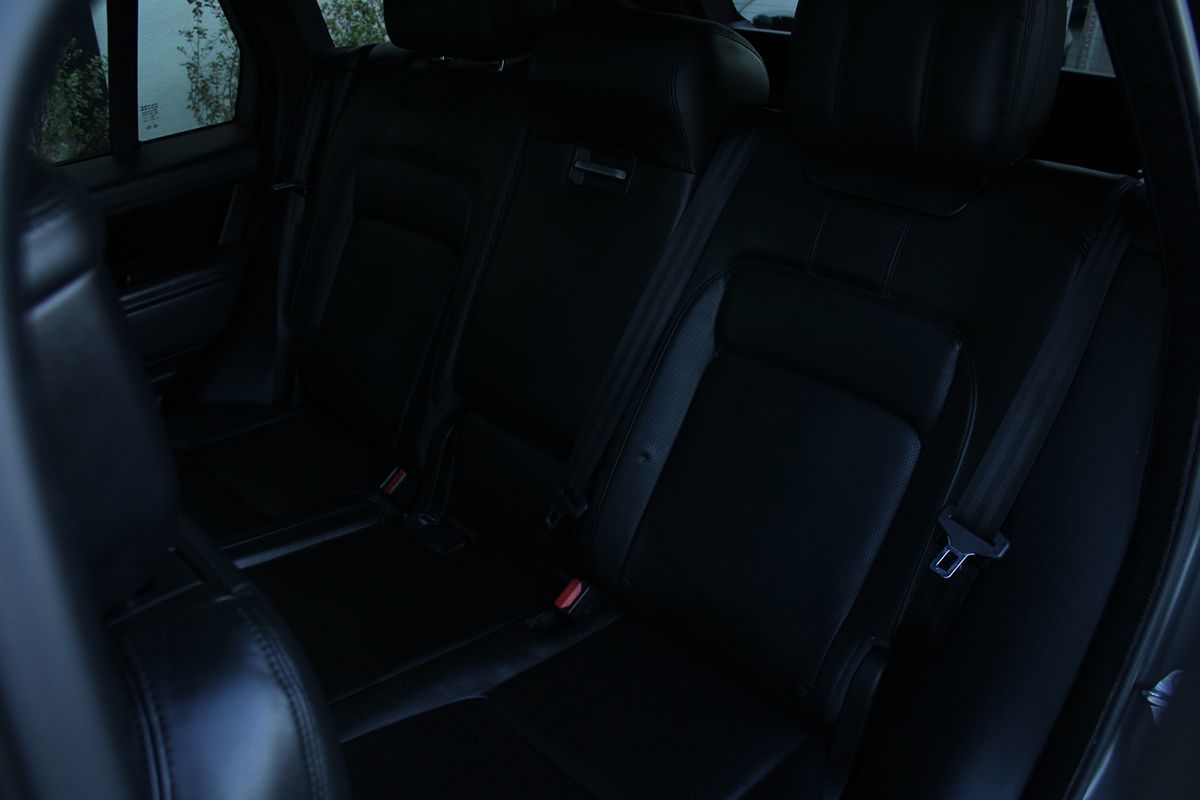 2021 Land Rover Range Rover P525 HSE HSE Westminster Edition photo 13