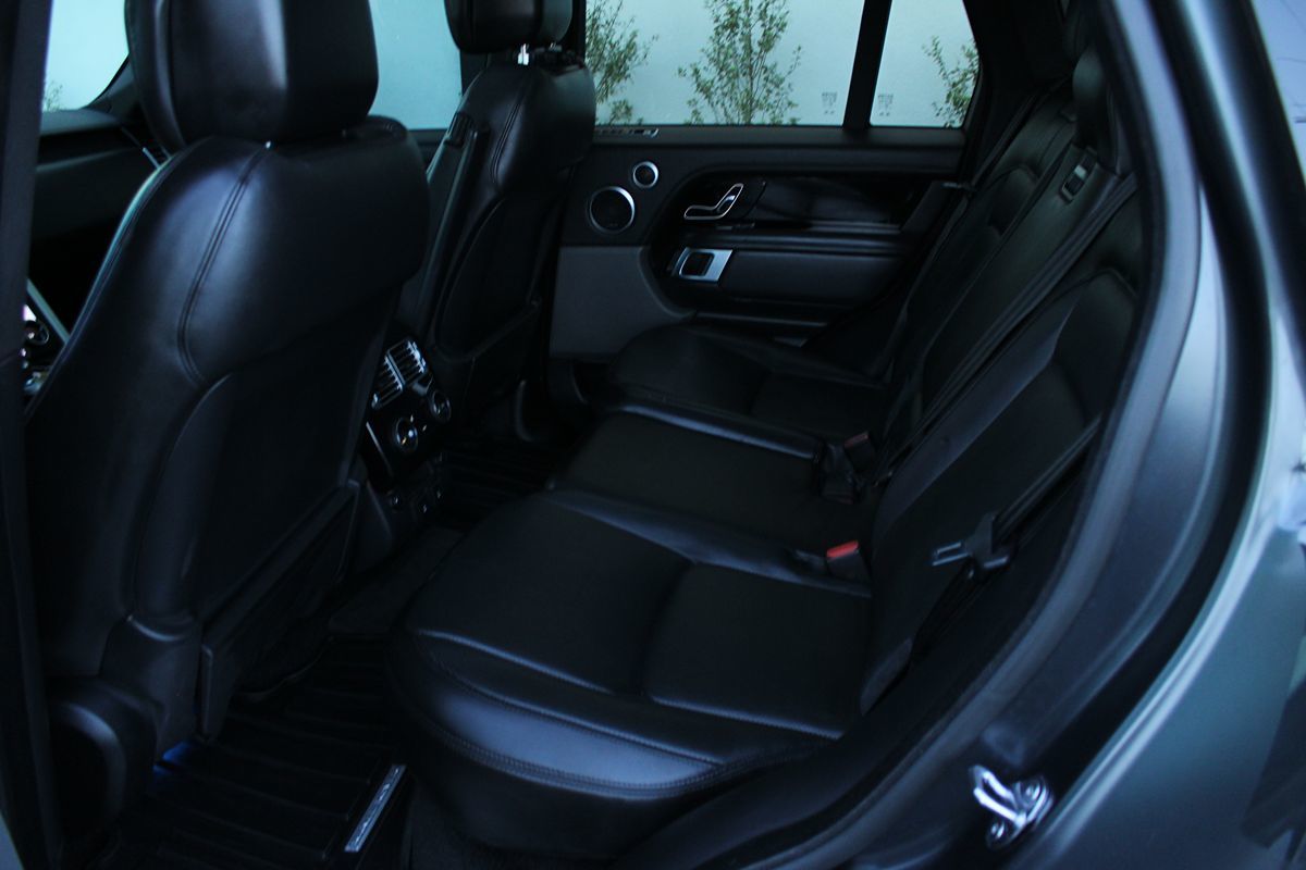 2021 Land Rover Range Rover P525 HSE HSE Westminster Edition photo 15