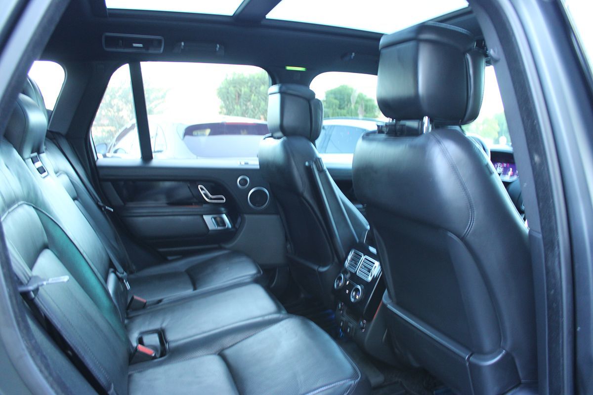 2021 Land Rover Range Rover P525 HSE HSE Westminster Edition photo 23