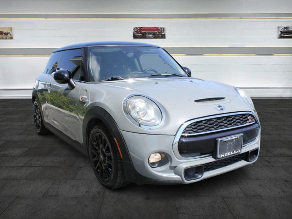 2018 MINI Cooper