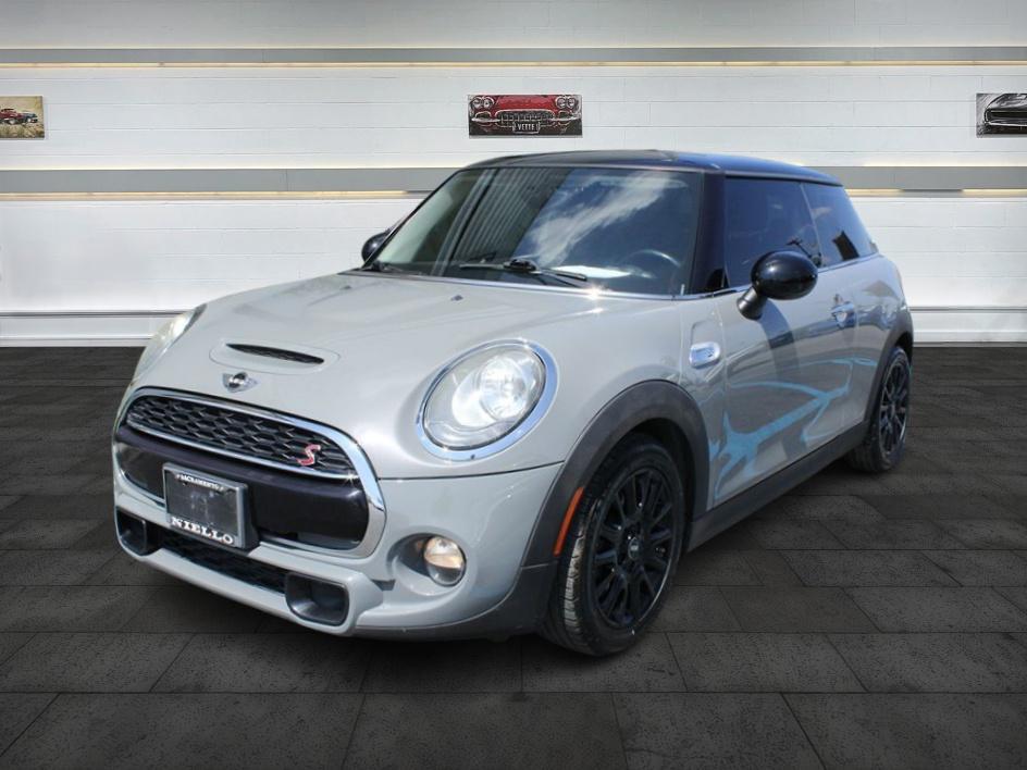 2018 Mini Cooper 2 Door Hardtop S photo 3