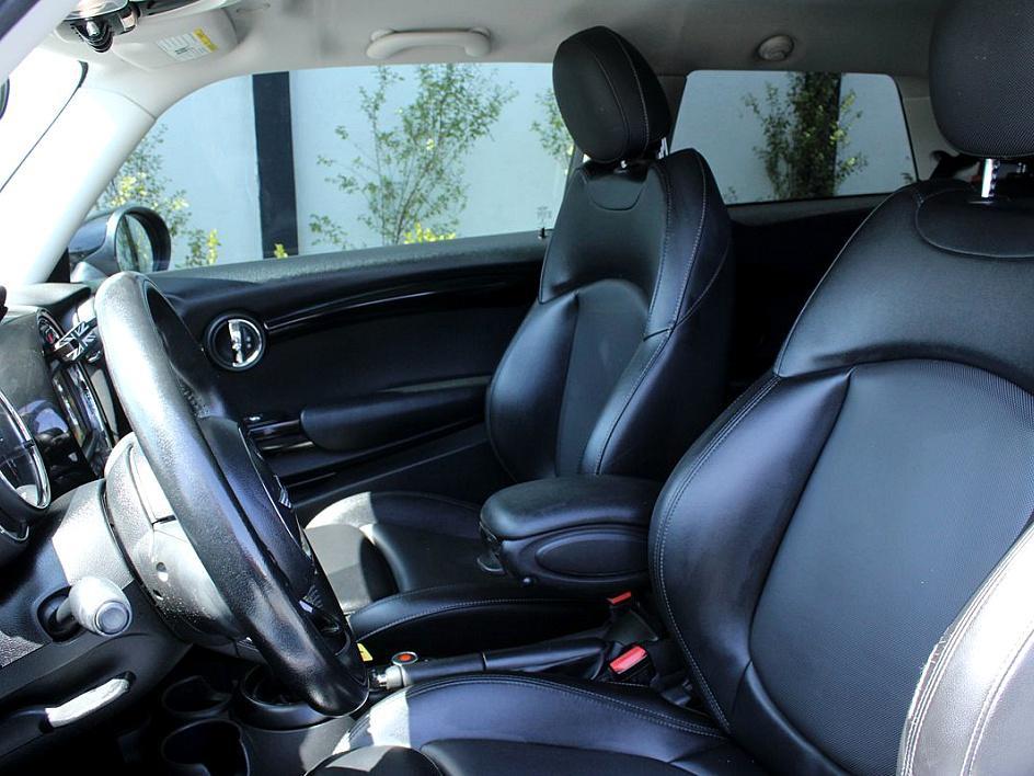 2018 Mini Cooper 2 Door Hardtop S photo 11