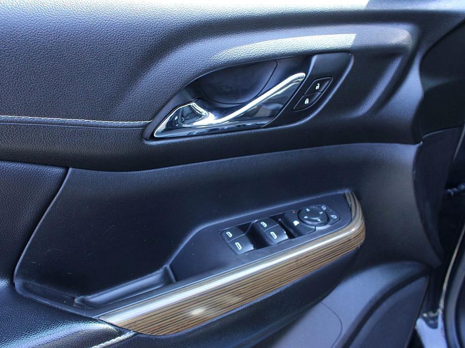 2020 Gmc Acadia SLE photo 8