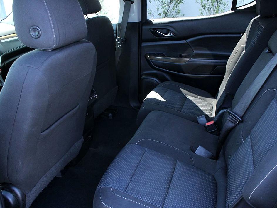 2020 Gmc Acadia SLE photo 14