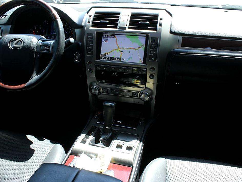 2019 Lexus GX 460 photo 24