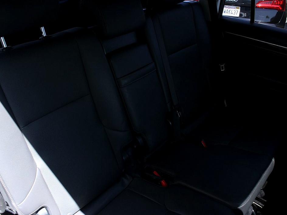 2019 Lexus GX 460 photo 25