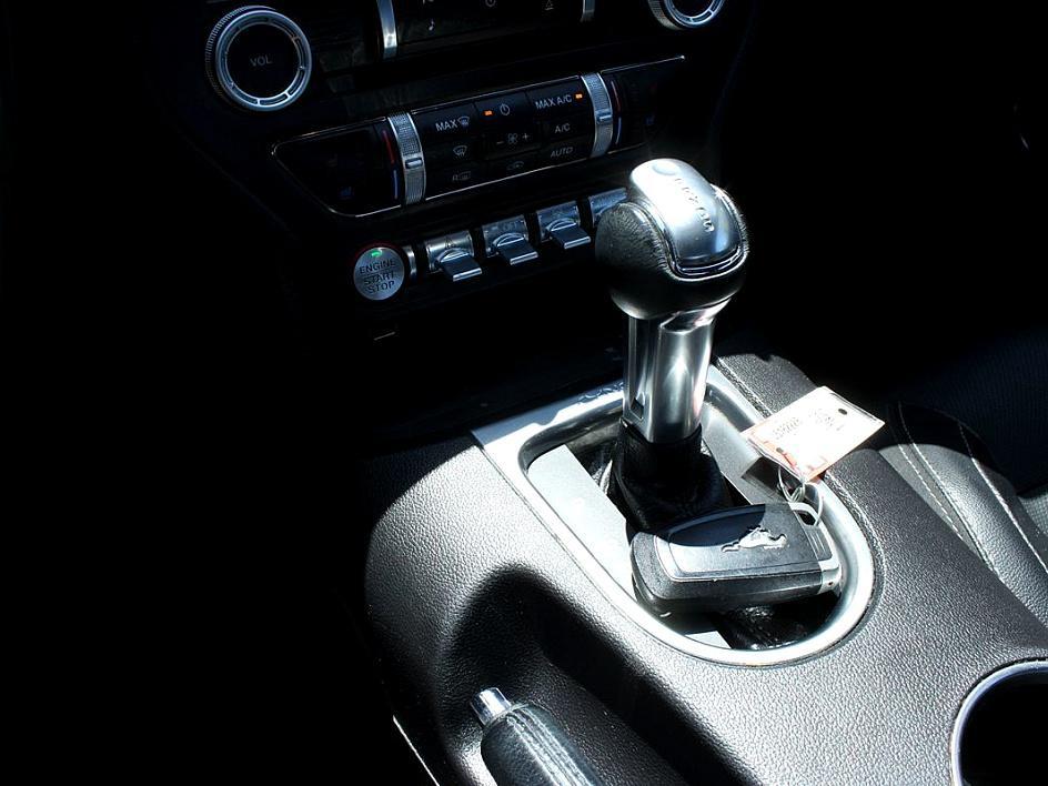2020 Ford Mustang GT Premium photo 9
