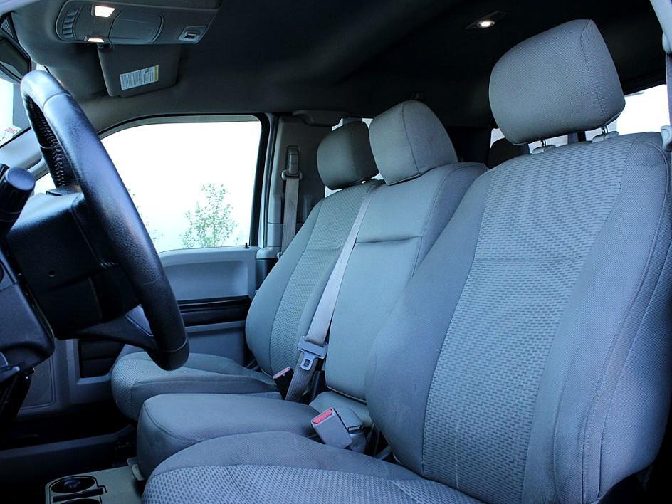 2016 Ford F-150 XLT photo 9