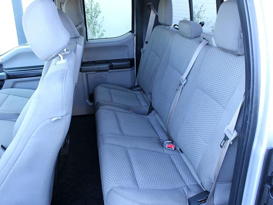 2016 Ford F-150 XLT photo 11