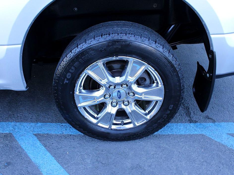 2016 Ford F-150 XLT photo 13