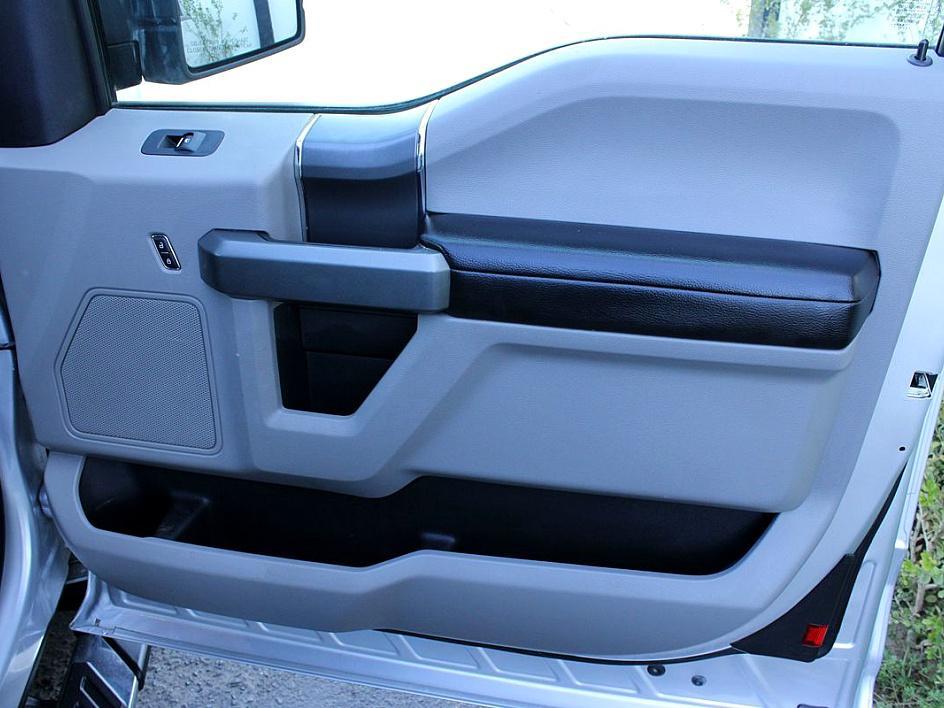 2016 Ford F-150 XLT photo 16