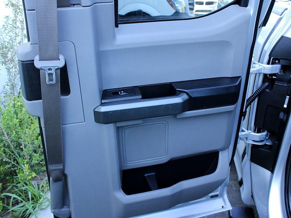 2016 Ford F-150 XLT photo 19