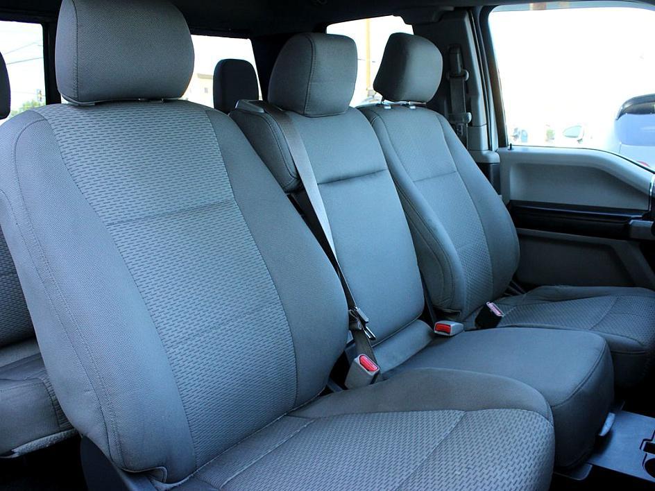 2016 Ford F-150 XLT photo 22