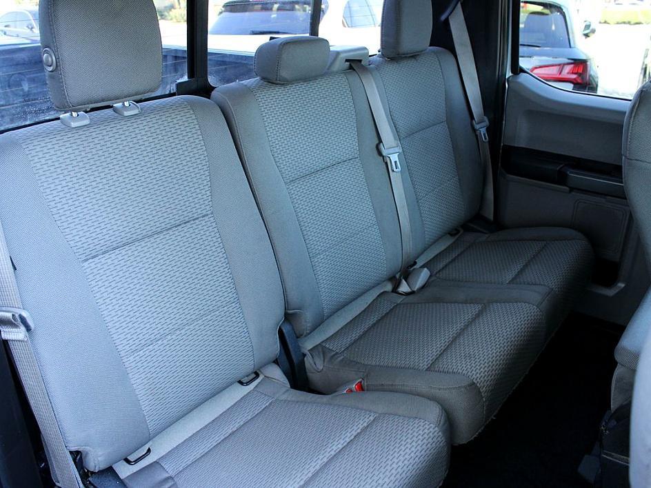 2016 Ford F-150 XLT photo 24