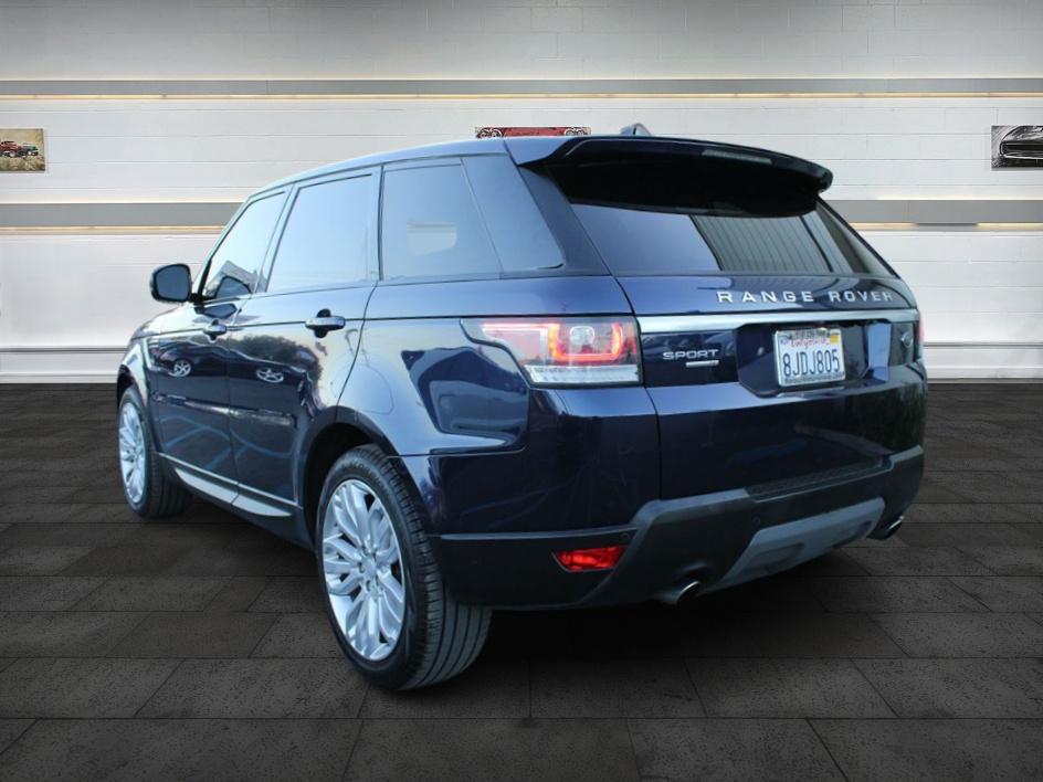 2016 Land Rover Range Rover Sport SE photo 12