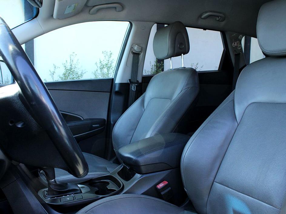 2016 Hyundai Santa Fe Limited photo 6