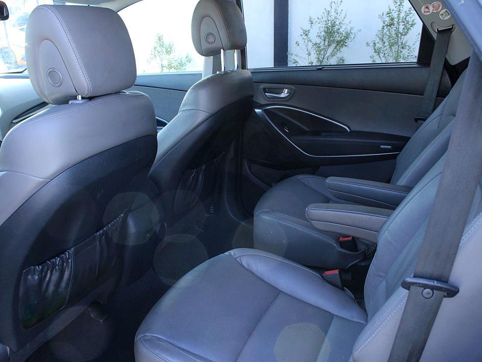 2016 Hyundai Santa Fe Limited photo 7