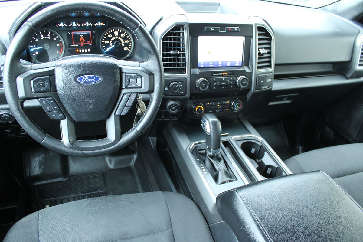 2020 Ford F-150 XLT photo 11