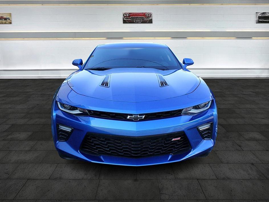 2018 Chevrolet Camaro 2SS photo 2