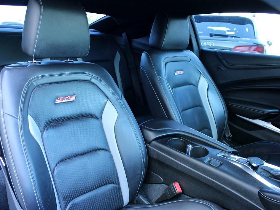 2018 Chevrolet Camaro 2SS photo 20