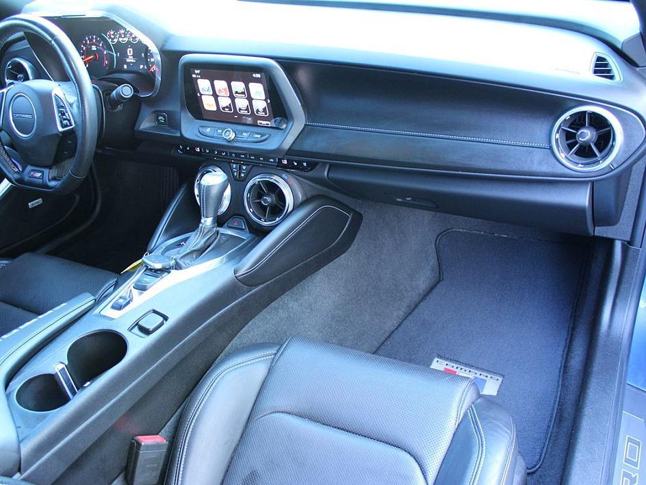 2018 Chevrolet Camaro 2SS photo 29