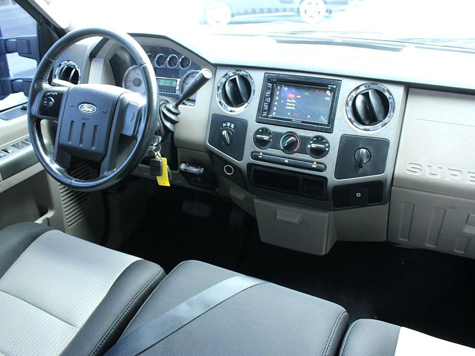 2008 Ford F-250 Lariat photo 11