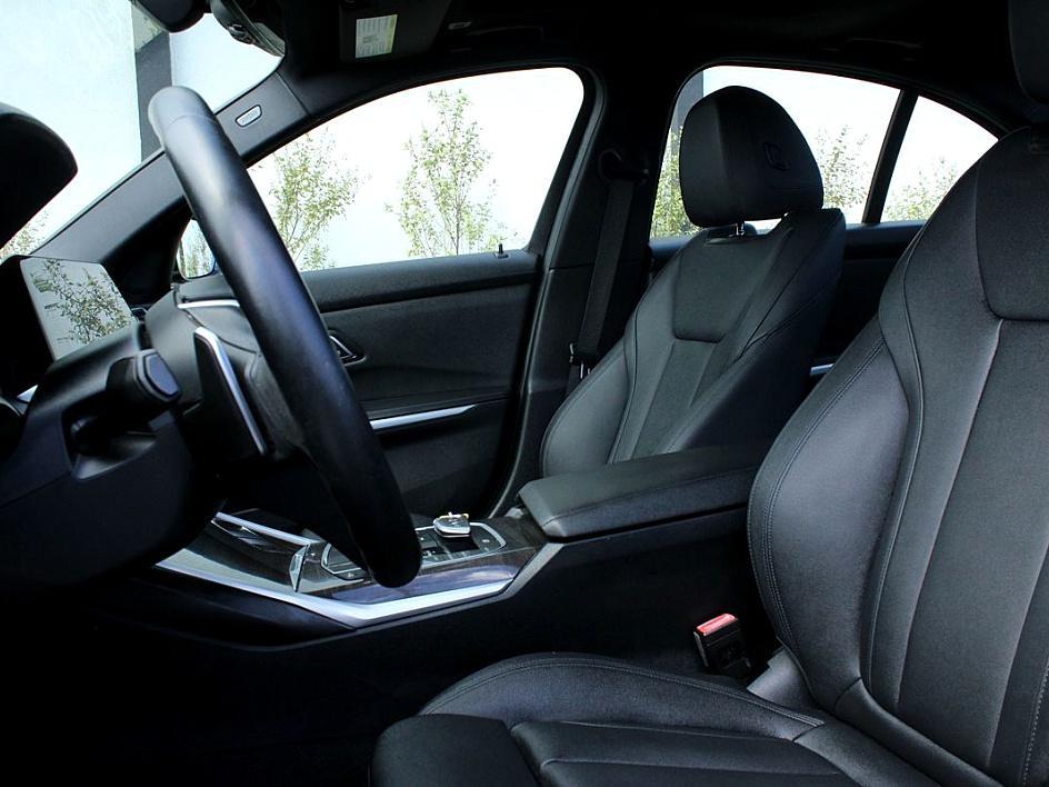 2019 Bmw 330i Sedan photo 12