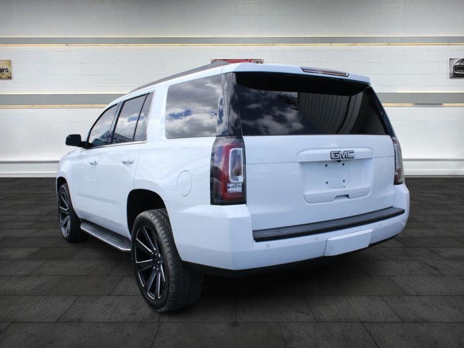 2016 Gmc Yukon SLE photo 4
