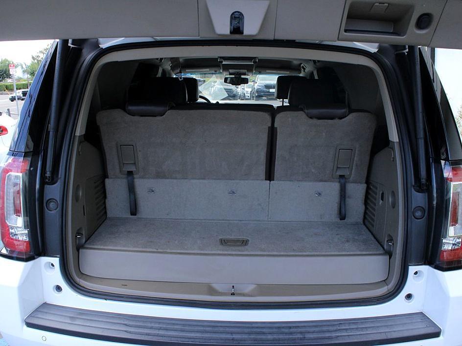 2016 Gmc Yukon SLE photo 6
