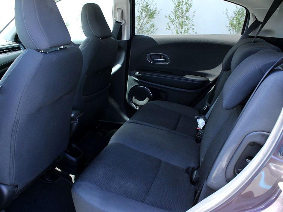 2022 Honda HR-V EX photo 17
