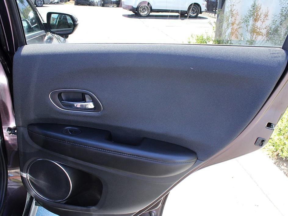 2022 Honda HR-V EX photo 18