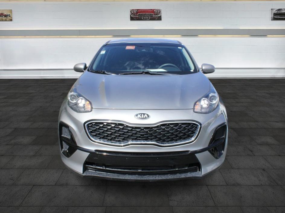 2022 Kia Sportage LX photo 2